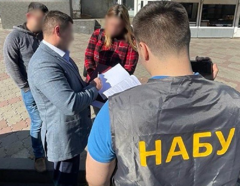 Правоохоронці завершили розслідування справи адвокатки, що намагалася підкупити одеського суддю