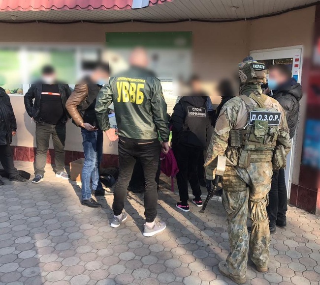 Зловмисники на Одещині готувалися переправляти за кордон осіб із санкційного списку РНБО