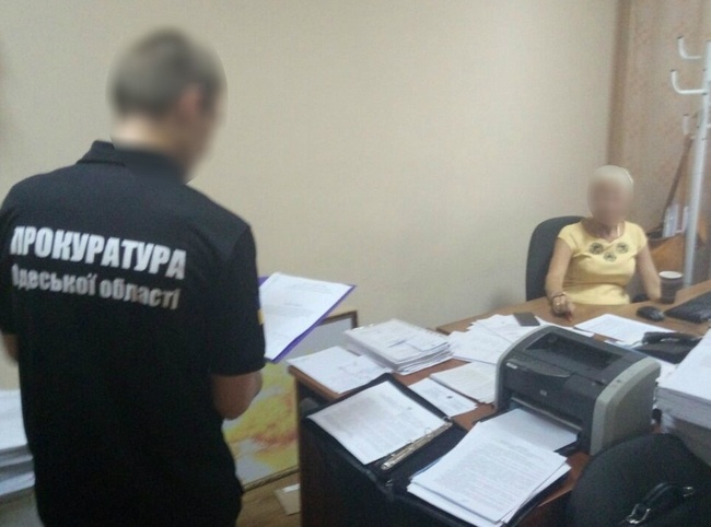 МАФ в «Отраде» за 14 тысяч: правоохранители рассказали подробности задержания сотрудницы «Муниципальной стражи»