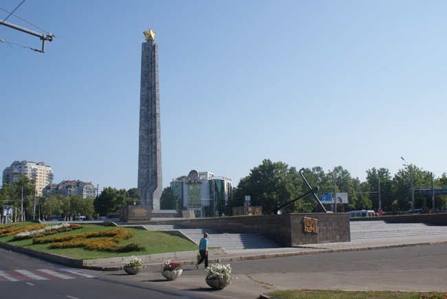 Результаты тендера для ремонта «Крыльев победы» в Одессе отменили из-за нарушений
