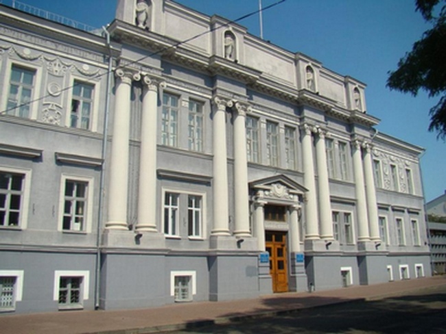 На сайті Чернігівської міськради прозвітували лише чотири депутати