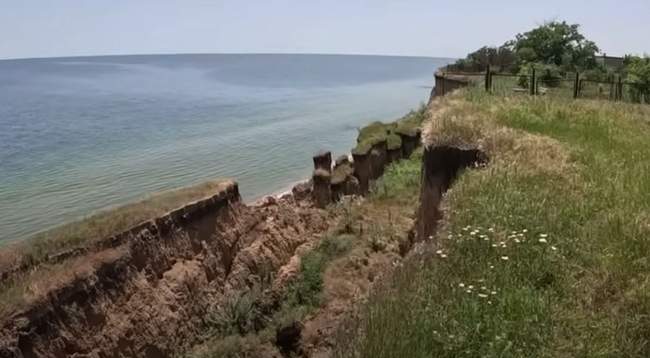 Зсув у Санжуйці Фото: скриншот з відео youtube-канала Зоотроп