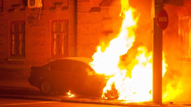 В Вилково сгорел автомобиль вице-мэра