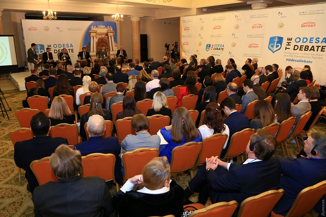 Из-за угрозы коронавируса в Одессе отменили международную конференцию