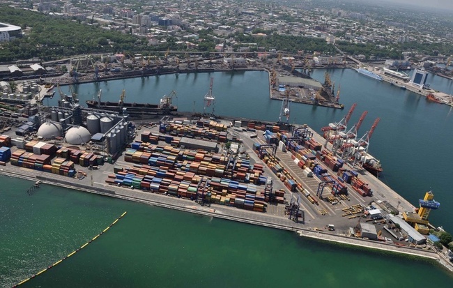 За підготовку до розробки плану-схеми розвитку одеського порту заплатять понад 8 мільйонів
