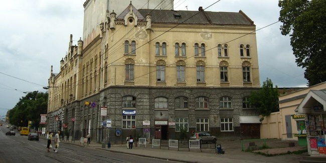Половина львівських депутатів мають приватні бізнес-інтереси