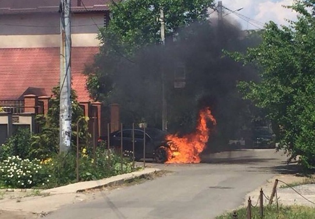 В Одессе сожгли автомобиль начальника экологической инспекции северо-западного региона Черного моря