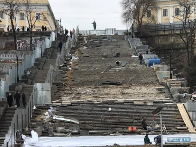 Реставраторы Потемкинской лестницы просят еще 7 миллионов гривень