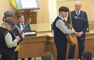 Труханов призначив співака шансону Кубу керувати комунальним ринком