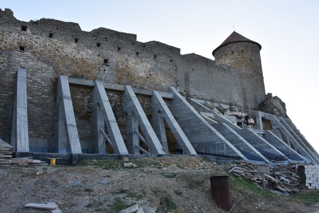 Способ укрепления склона Аккерманской крепости может стать одной из причин отказа внесения ее в список ЮНЕСКО