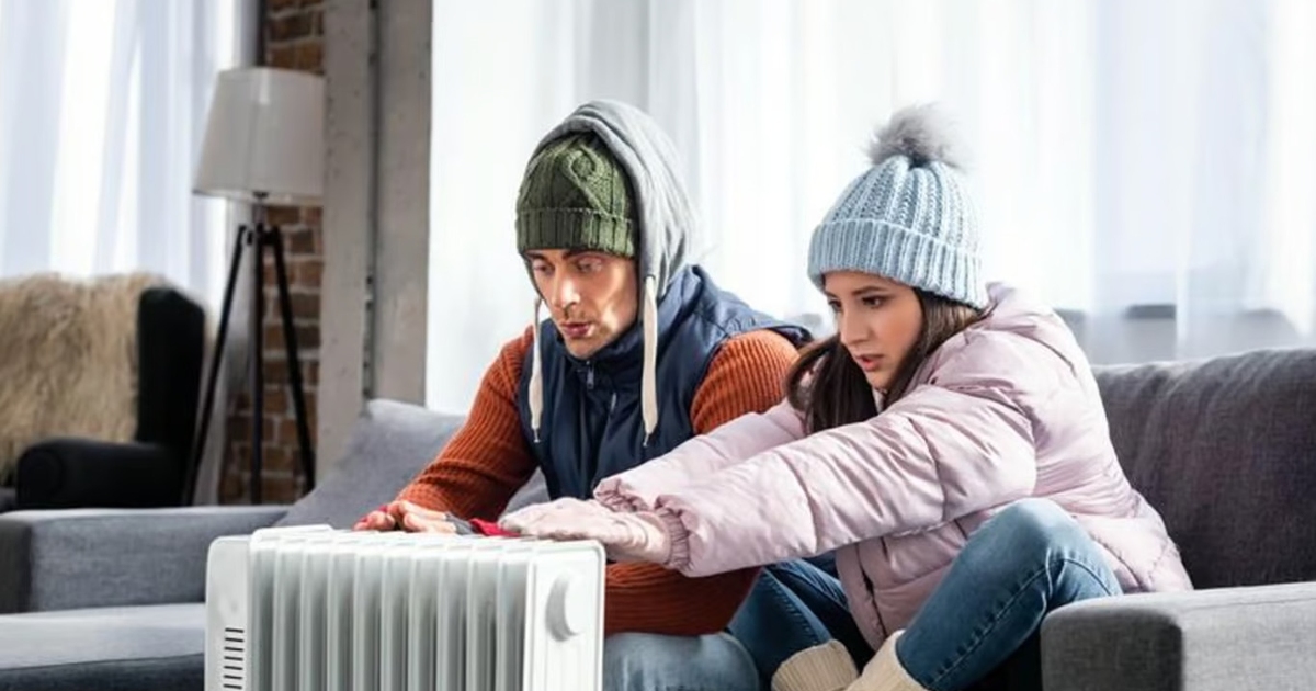 Не включают тепло. Отопление прикол. Отопление. Холодные батареи. Отопление.