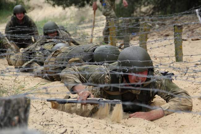 Від психологічних перешкод до штормових беретів: як одеські морпіхи пройшли навчання