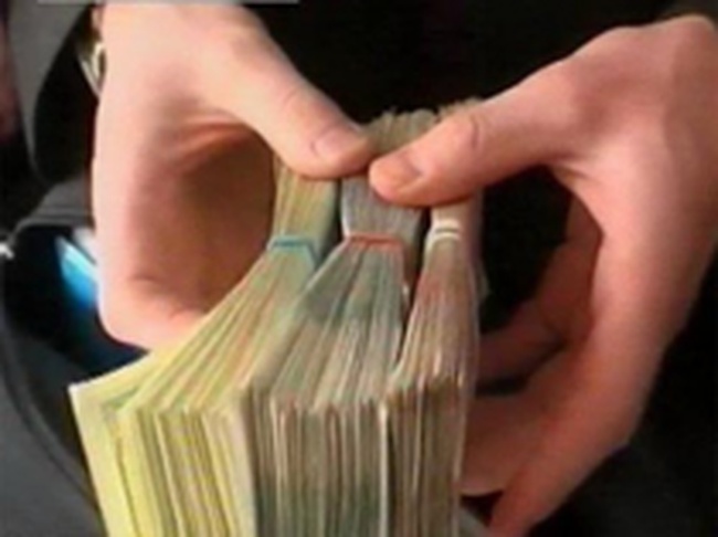 В Одессе чиновник службы горнадзора пойман на взятке в 5 тысяч долларов