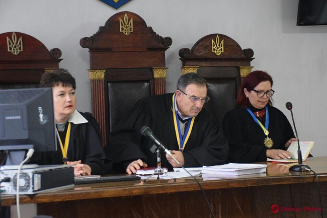 Суд отказался переводить обвиняемого в убийстве девочки из Ивановки в одиночную камеру