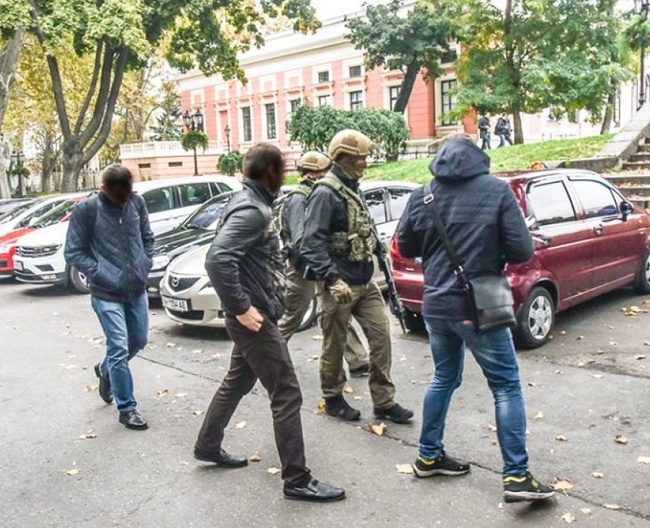 НАБУ обыскивает кабинет и дом Одесского городского головы, - СМИ