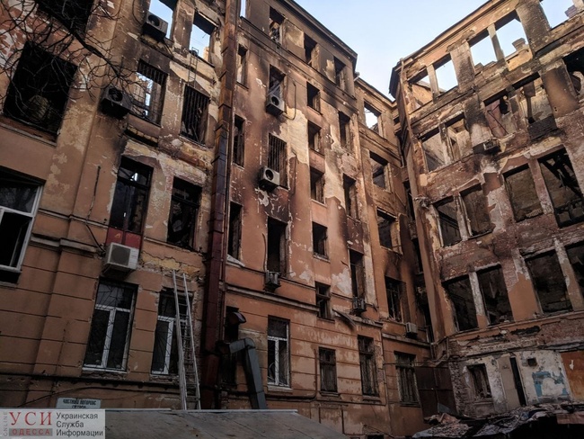 Одеській міській раді пропонують відновити згорілий будинок Асвадурова на Троїцькій