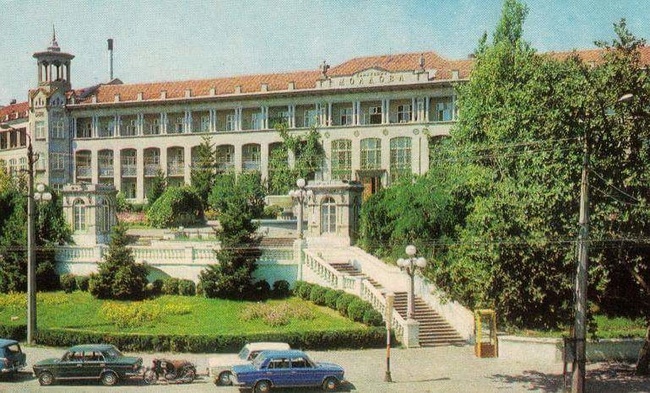 Фонд гарантирования вкладов выставил на продажу здания спорного санатория в Одессе