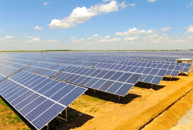 Глава Одесской ОГА передал около 40 гектар земли связанным между собой фирмам под солнечные электростанции