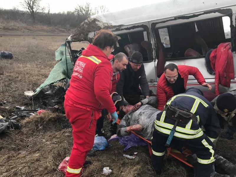 Четырнадцать пострадавших: на трассе в Одесской области второе ДТП с участием маршрутки