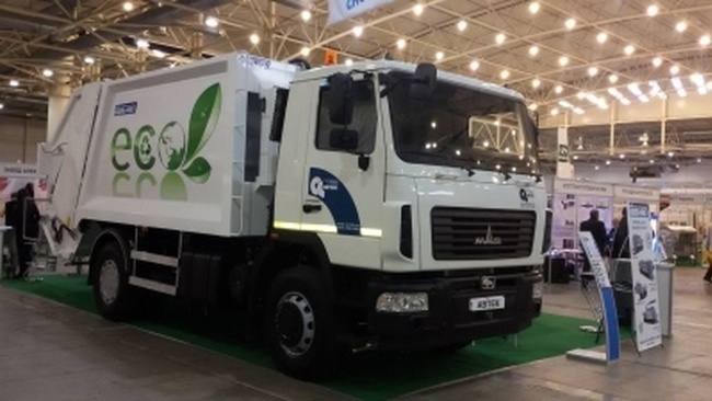 Одесское коммунальное предприятие купит 4 мусоровоза за 17 миллионов