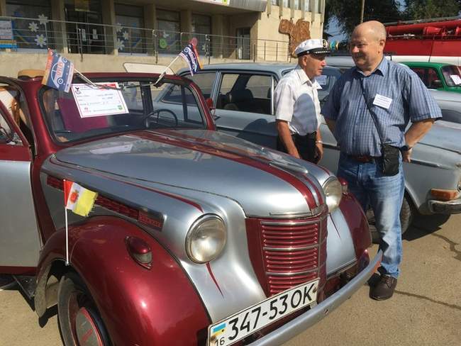 В Одеській області відбувся третій фестиваль ретроавто, який пропагує безпеку на дорогах