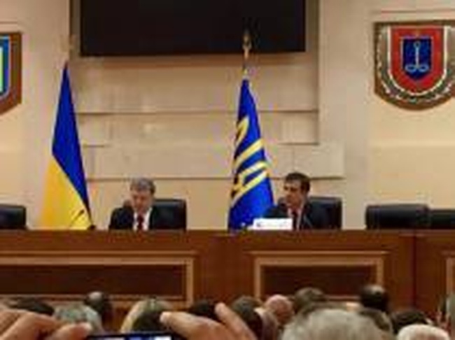 Президент представил нового главу Одесской ОГА Михаила Саакашвили