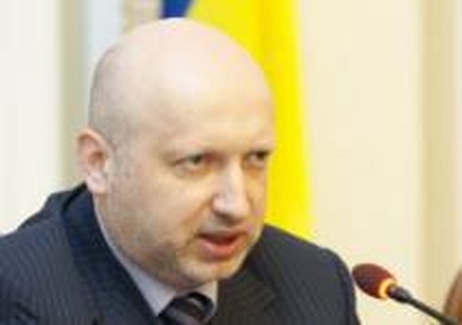 Секретарь СНБО Украины А.Турчинов ответственность за обстрелы Мариуполя возложил непосредственно на Путина