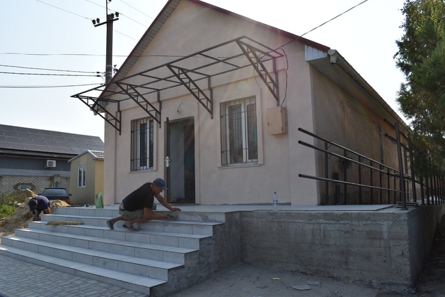 В селі на Одещині старостат розташують в одній будівлі з поліцією, ФАПом та церквою