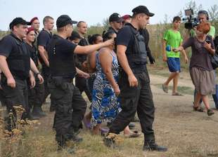 Правозащитники пожалуются в Европейский суд по правам человека на нерасследование погромов в Лощиновке