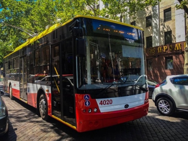 Одесса получила два новых троллейбуса по 5 миллионов каждый