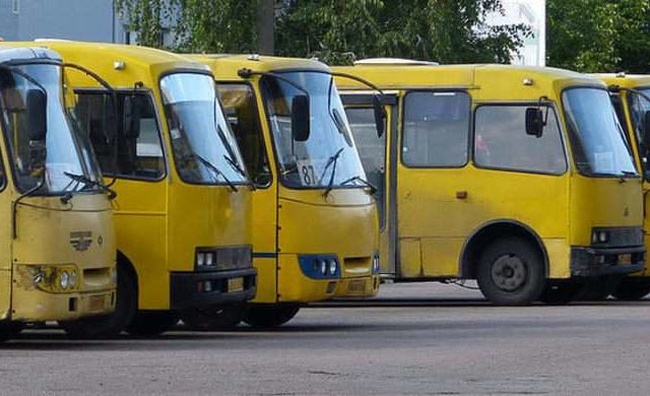 АМКУ обвинил 17 райгосадминистраций в Одесской области в бездействии при определении перевозчиков