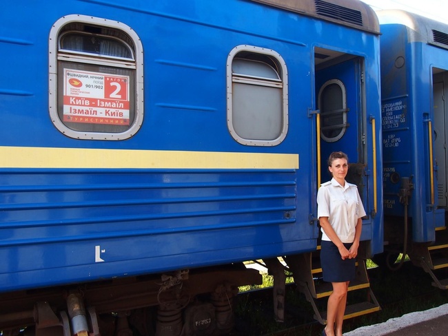 Поезд "Киев-Измаил" отменять не планируют