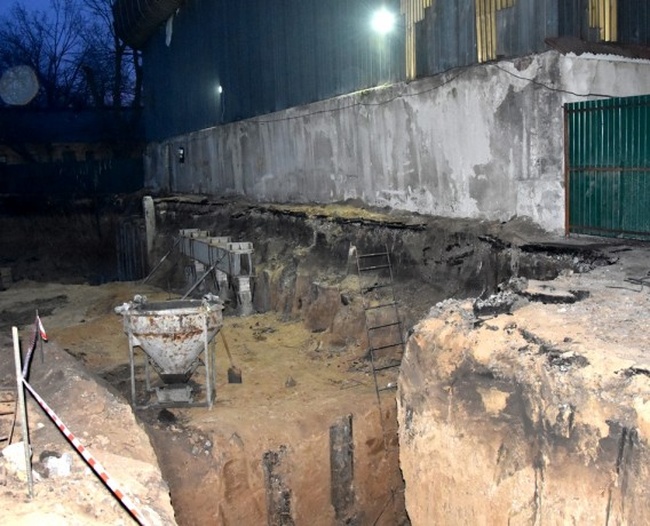 Одеській облраді запропонують відібрати право користуватися землею для будівництва біля  школи  «Олімпієць»