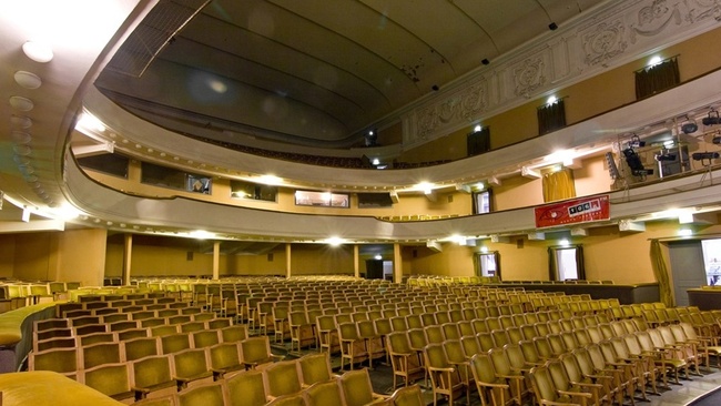 В ОГА и облсовете обещают выделить деньги на ремонт потолка в Украинском театре