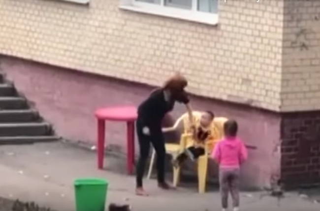 В Одессе воспитательницу детсада уволили за жестокое обращение с ребенком
