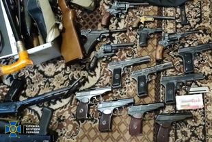 СБУ викрила банду "чорних зброярів": працювали в Миколаївській, Одеській та інших областях країни