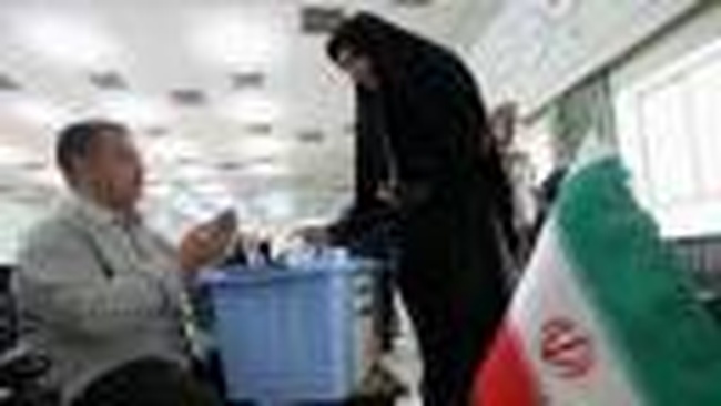 Иран: власть аятолл, всемогущие советы и "проверенные" депутаты