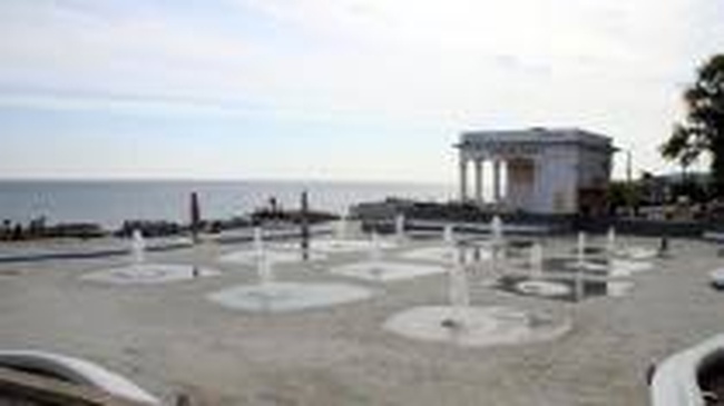 У одесского городского депутата от КПУ А.Кисловского отобрали фонтаны на «Ланжероне»