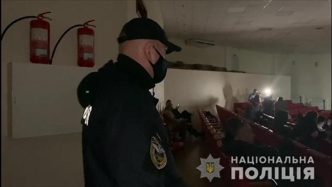 Поліцейські розпочали два кримінальних провадження через події на засіданні ТВК в Одесі