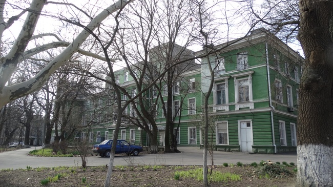 Одесский горсовет окончательно объединил две больницы в рамках медреформы