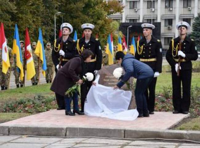 В Одессе заложили памятный камень на месте будущего мемориала участникам АТО