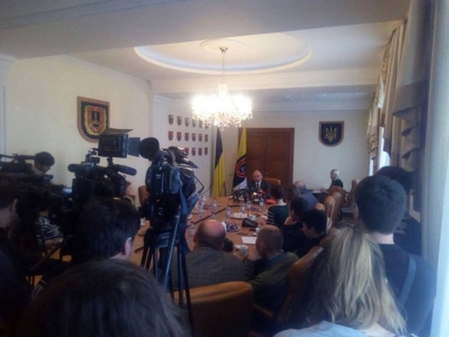 В Одесской ОГА объяснили избирательность в общении с прессой