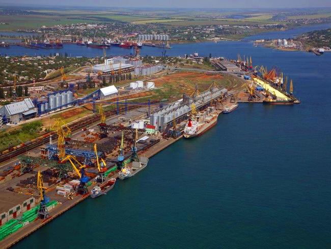 АМПУ объявила тендер на разработку проекта реконструкции причалов в порту "Черноморск"