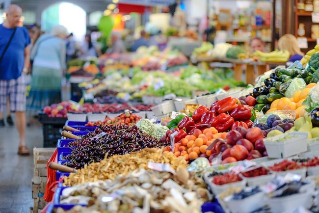 М'ясо дешевшає, а овочі дорожчають: в Одеській ОДА похвалилися одним з найнижчих рівнів інфляції в країні