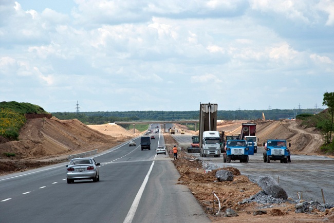 Фирме соратника мэра Одессы хотят заплатить более пяти миллионов гривень за ремонт дороги в Черкасской области