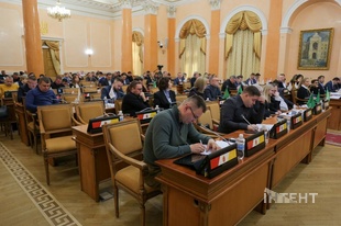 Перша цього року пленарна сесія Одеської міської ради у світлинах Інтента