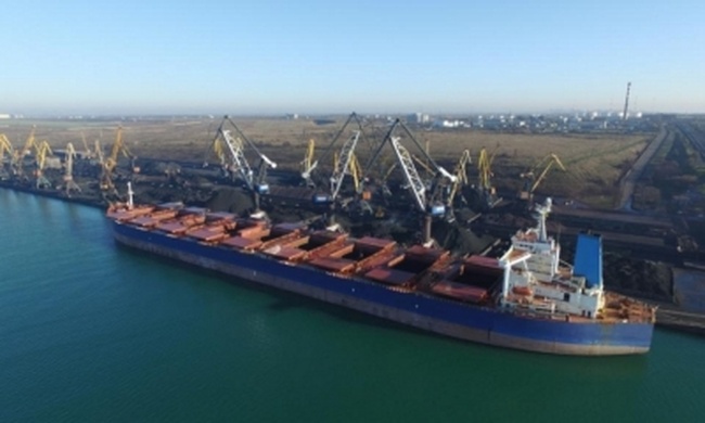 Порт «Южный» увеличил перевалку грузов благодаря блокаде Донбасса