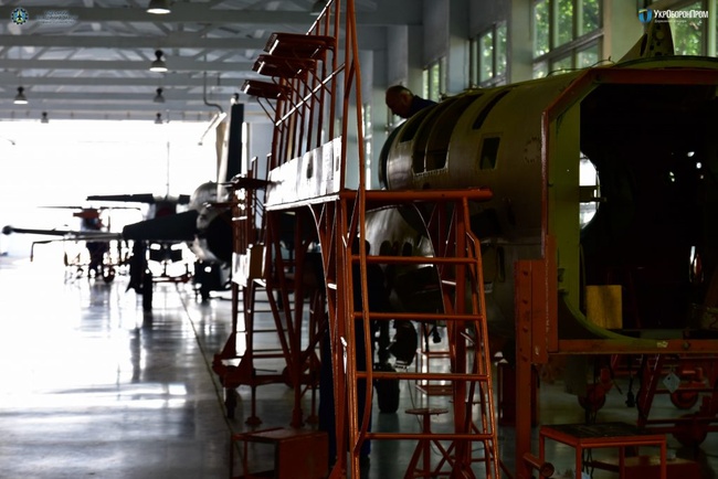 Одеський авіаційний завод отримав дозвіл на експорт військової продукції