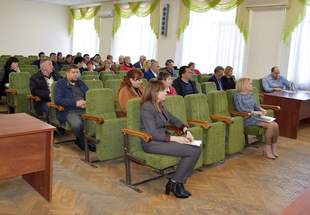 У Лиманському районі провели нараду щодо передачі позашкільних закладів на утримання сільських, селищних рад