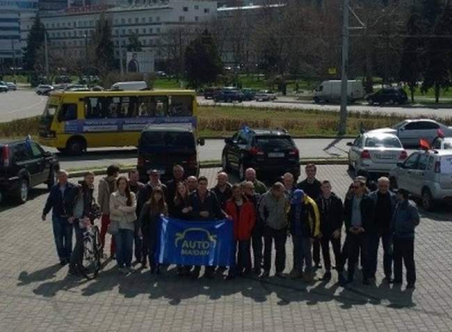 «Автомайдан» приехал к главе Одесского админсуда, которого полицейские застали пьяным за рулем